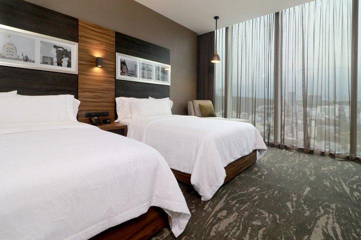 Hilton Garden Inn Monterrey Obispado Экстерьер фото